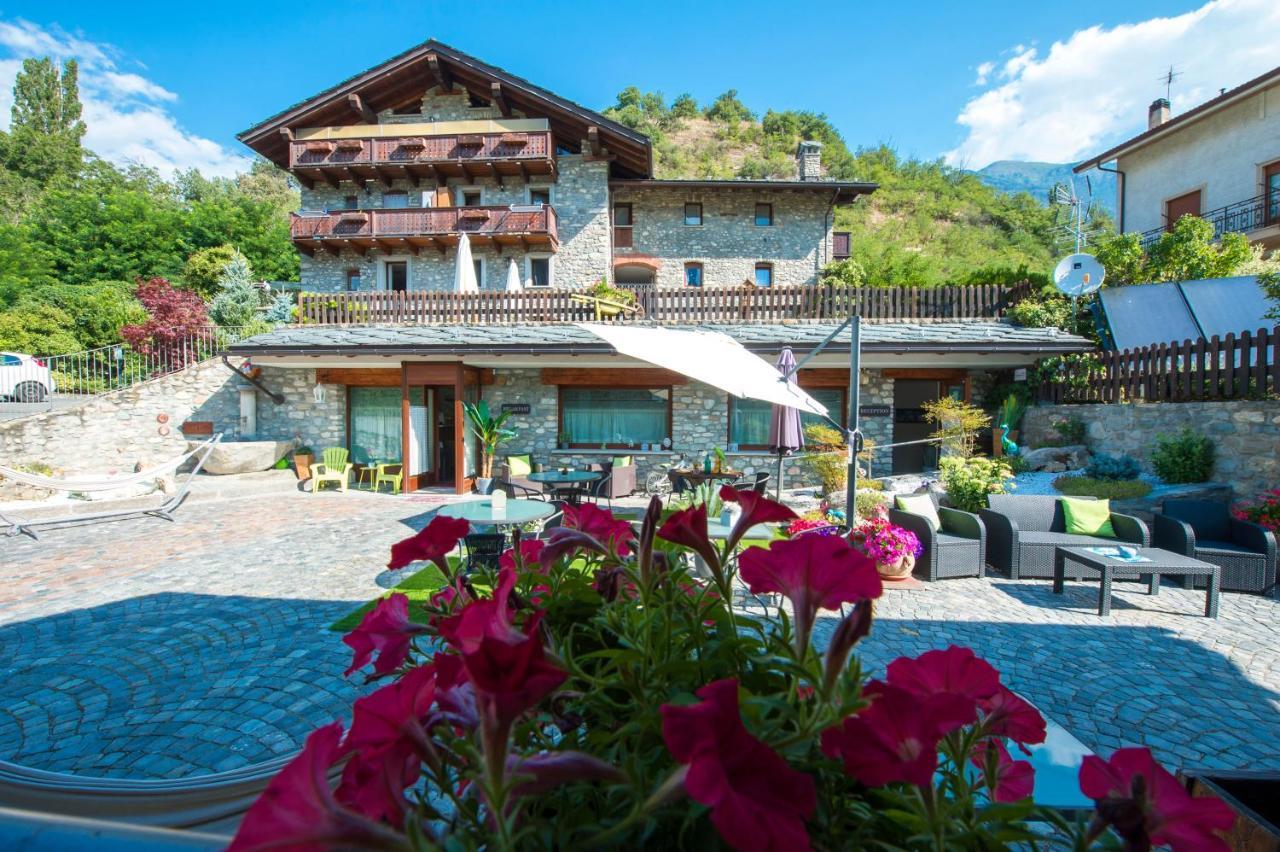 B&B Pousada Rio Aosta-Servizi Di Bed And Breakfast Saint-Christophe Buitenkant foto